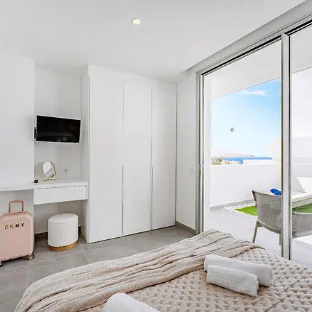 Larisa Callao Salvaje