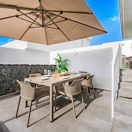Larisa - Private Heated Pool, Chill Out And Bbq וילה *